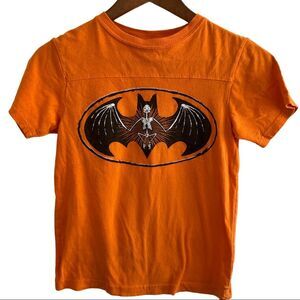 Orange and Black Boys Short Sleeve Batman Graphic Tee Shirt Boys Size Medium